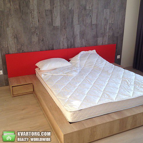 Rent out 2-room apartment. Киев, Трускавецкая — photo 1