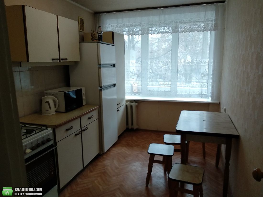 Rent out 1-room apartment. Киев,  Белорусская — photo 2