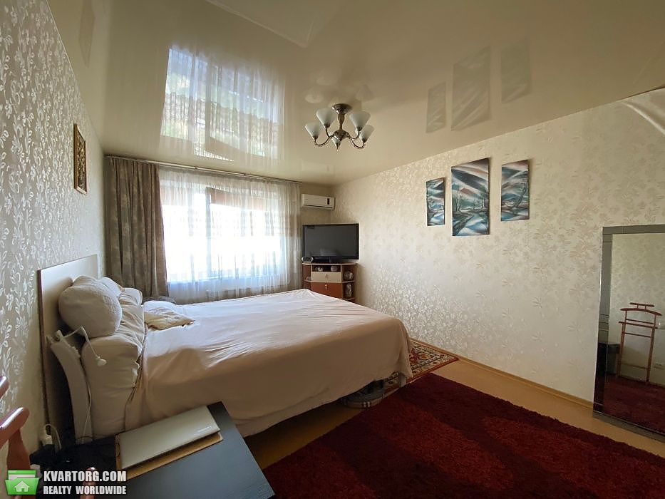 Sell 3-room apartment. Киев,  Вершигоры — photo 3