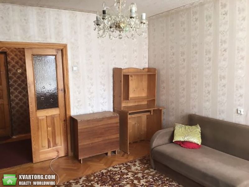 Sell 2-room apartment. Киев,  Маяковского — photo 3