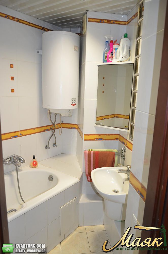 Sell 4-room apartment. Киев, Святошинская площадь — photo 10