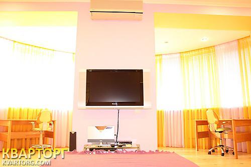 Rent out 5-room apartment. Киев,  Героев Сталинграда пр — photo 8