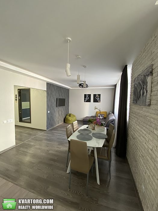 Rent out 3-room apartment. Киев,  Пчелки — photo 4