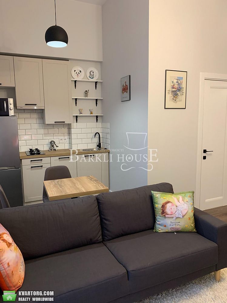 Rent out 2-room apartment. Киев,  Рейтарская — photo 3
