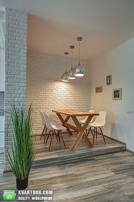 Rent out 2-room apartment. Киев,  Днепровская наб — photo 4