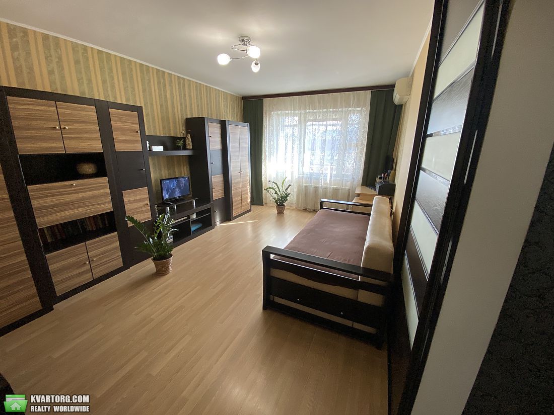 Sell 2-room apartment. Обухов, Миру — photo 1