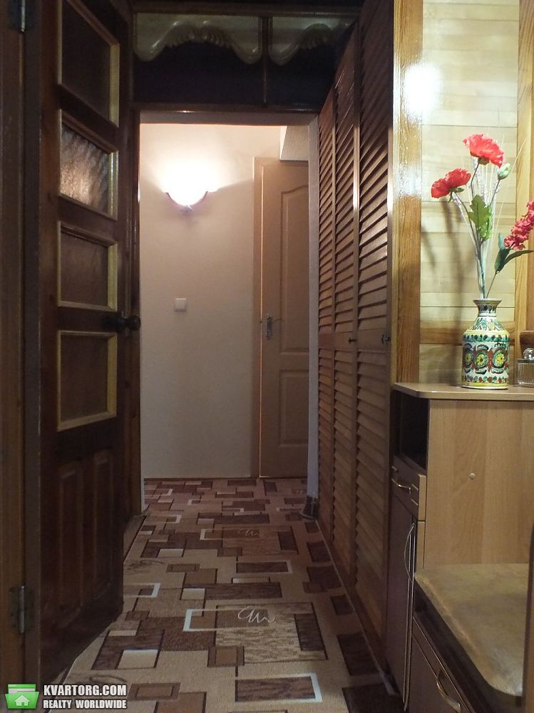 Sell 3-room apartment. Днепропетровск, Тополь-1 — photo 3