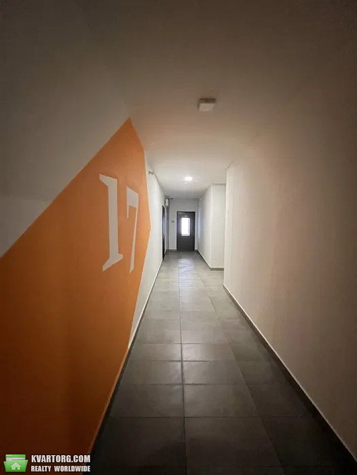  1-  , .   18 -  5