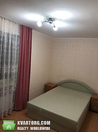 Rent out 2-room apartment. Киев,  Каблукова — photo 1
