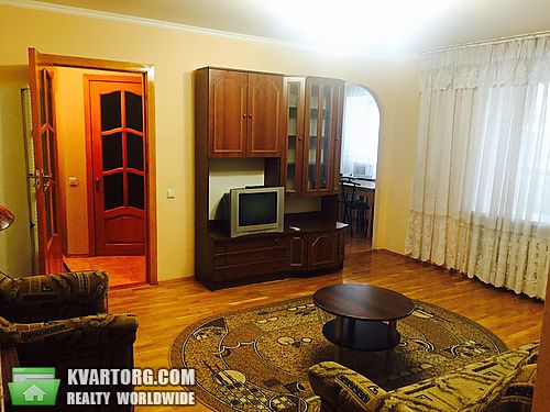 Rent out 3-room apartment. Киев, Ковпака — photo 1