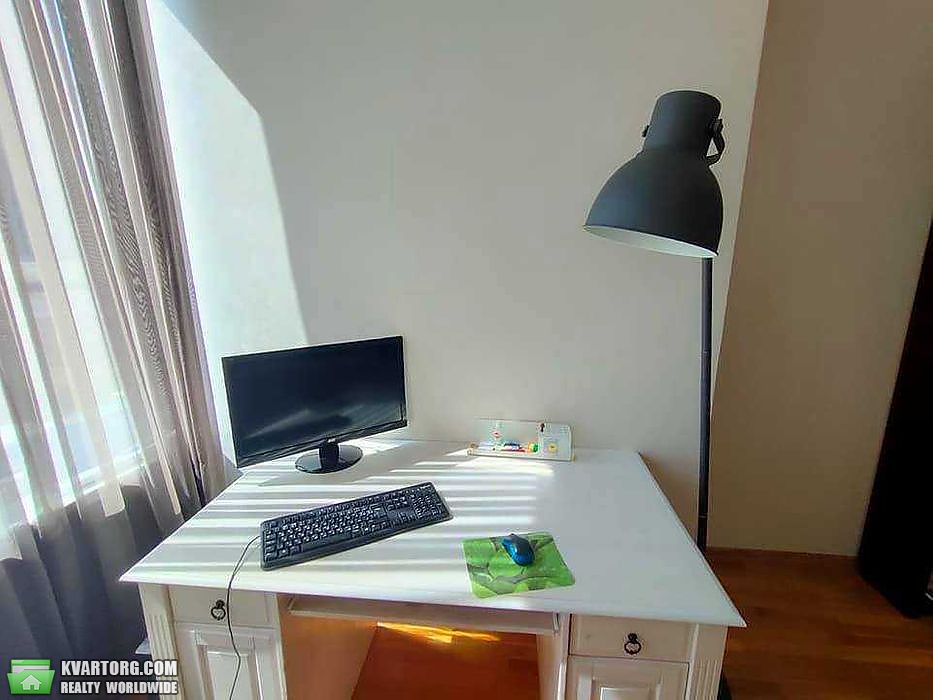Rent out 2-room apartment. Киев,  Чеховский пер — photo 3
