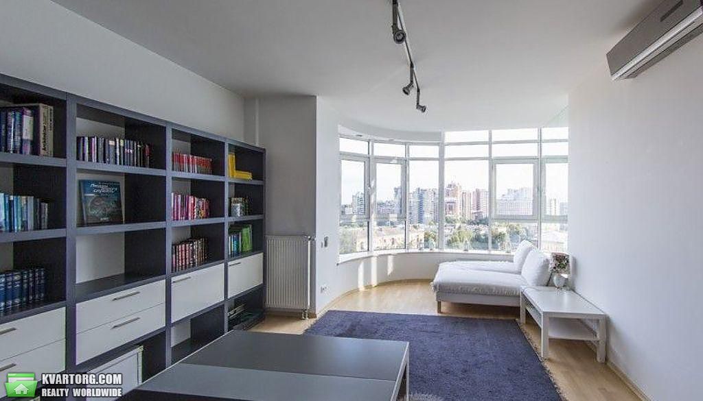Rent out 4-room apartment. Киев,  Московская — photo 4