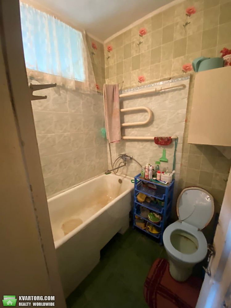 Sell 2-room apartment. Чернигов,  Шевченко пл — photo 4