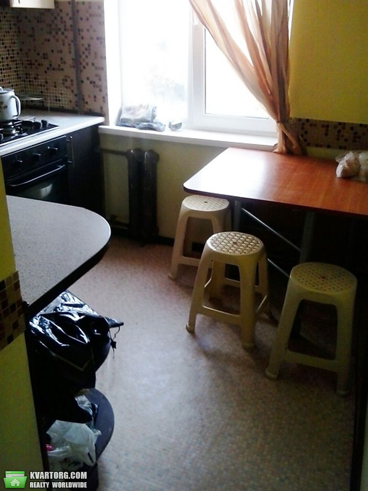 Sell 3-room apartment. Киев,  Миропольская — photo 2