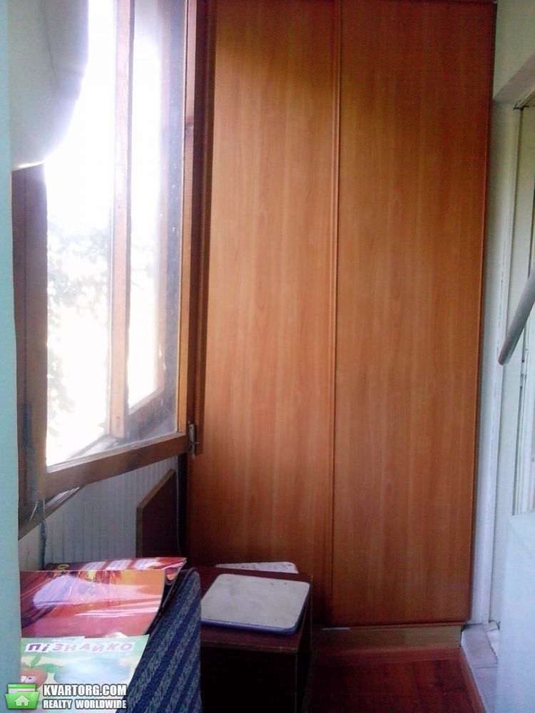 Rent out 1-room apartment. Киев, Жмеринская — photo 5