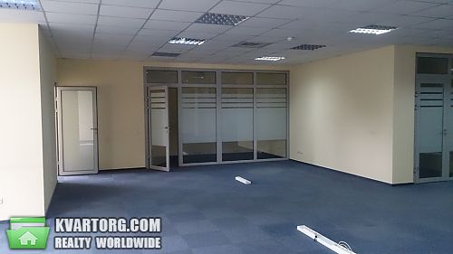 Rent out office. Киев, Жилянская — photo 6