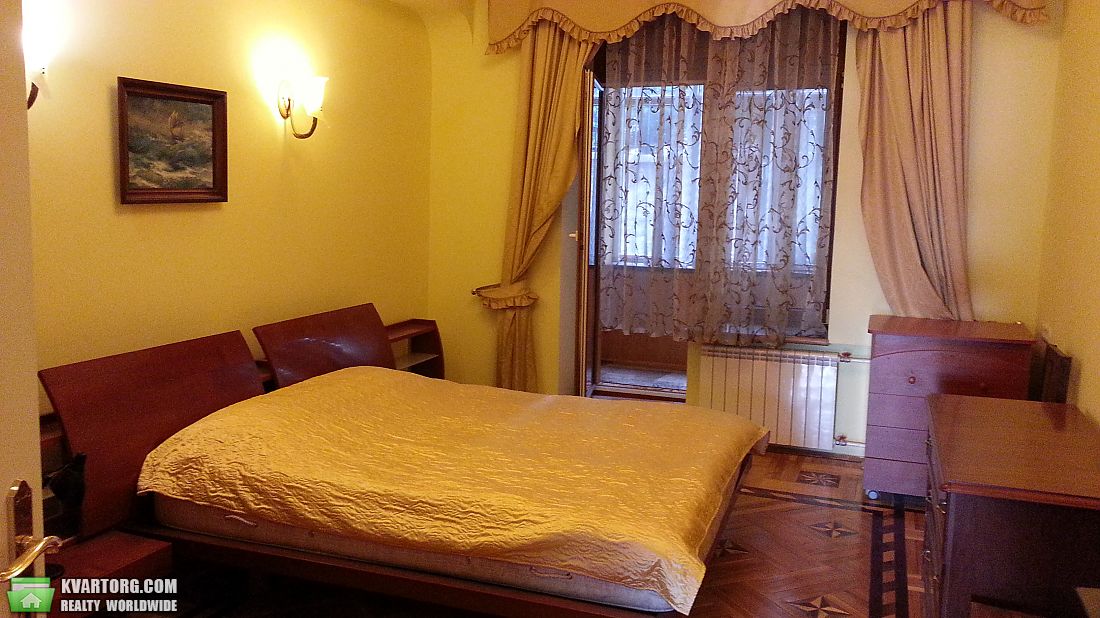 Rent out 3-room apartment. Киев, крещатик — photo 8