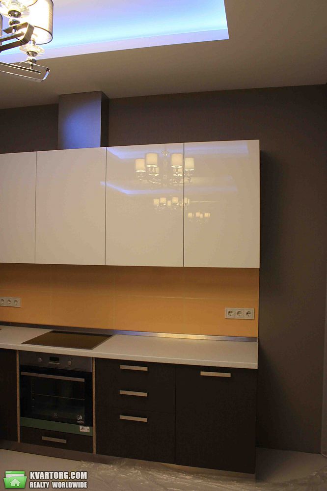 Sell 4-room apartment. Киев,  Полтавская — photo 8