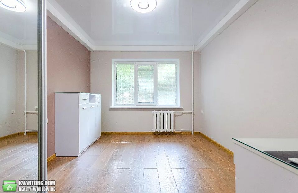 Sell 2-room apartment. Киев, пер. Коломыйский — photo 3