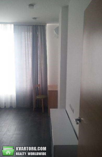 Rent out 1-room apartment. Киев, Богатырская — photo 4