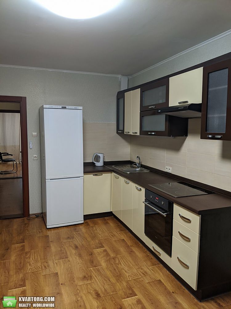Rent out 1-room apartment. Киев,  Глушкова пр — photo 1
