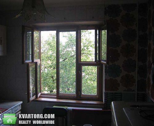 Sell 2-room apartment. Киев, Героев Сталинграда — photo 1