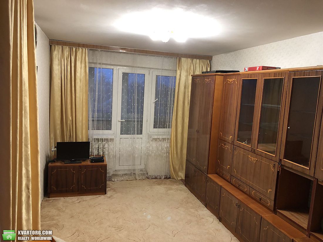 Rent out 2-room apartment. Киев,  Лепсе бул — photo 3