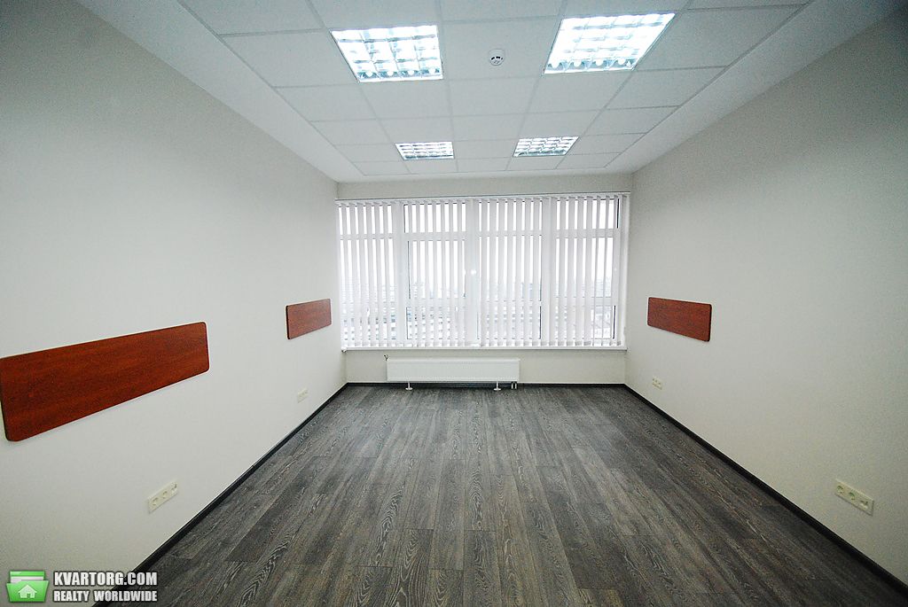 Rent out office. Киев, Кловский спуск — photo 2