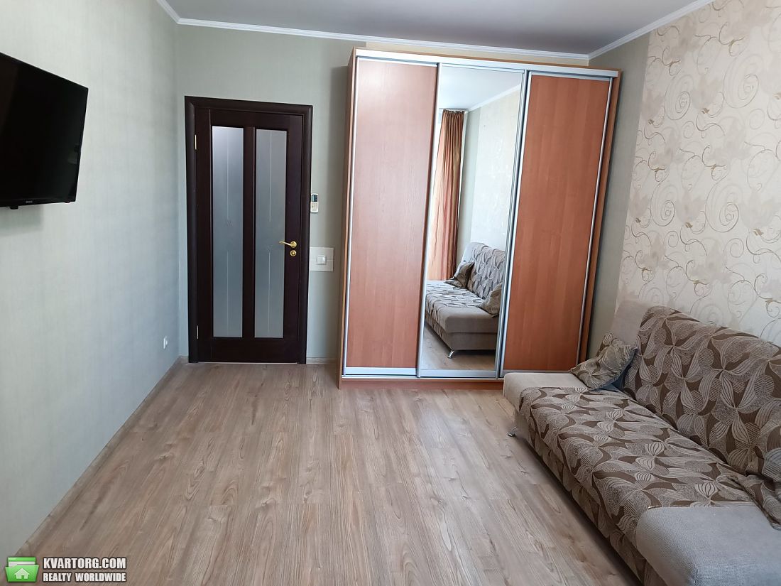 Rent out 2-room apartment. Киев, Соборная — photo 8