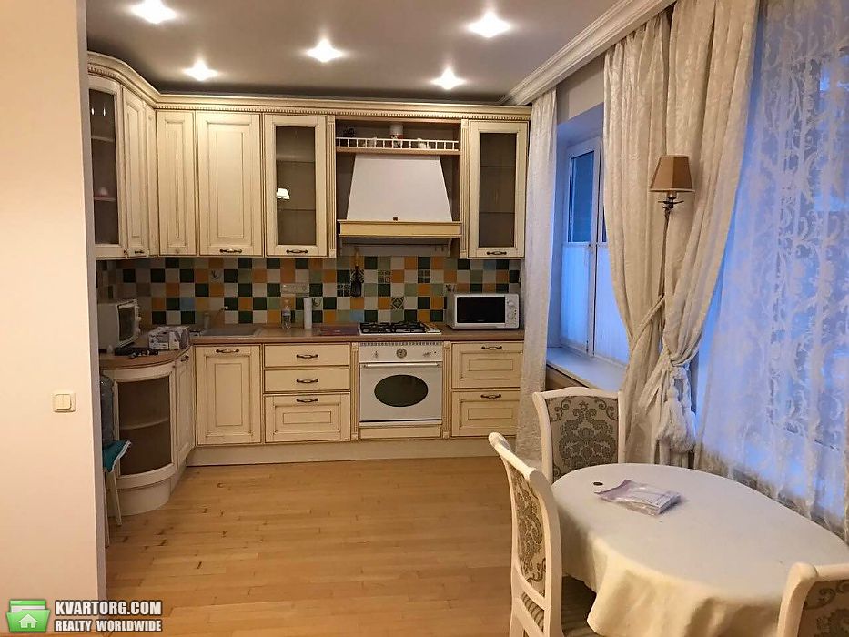 Rent out 2-room apartment. Киев, пер. Виноградный — photo 1