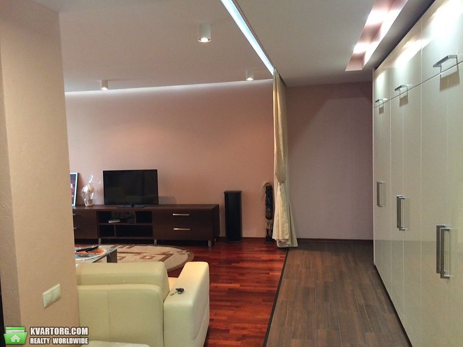 Sell 2-room apartment. Киев,  Вышгородская — photo 5