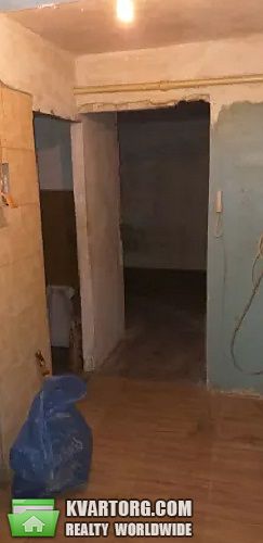 Sell 2-room apartment. Киев,  Краснопартизанская — photo 2