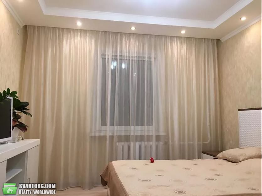 Sell 3-room apartment. Киев,  Урловская — photo 4