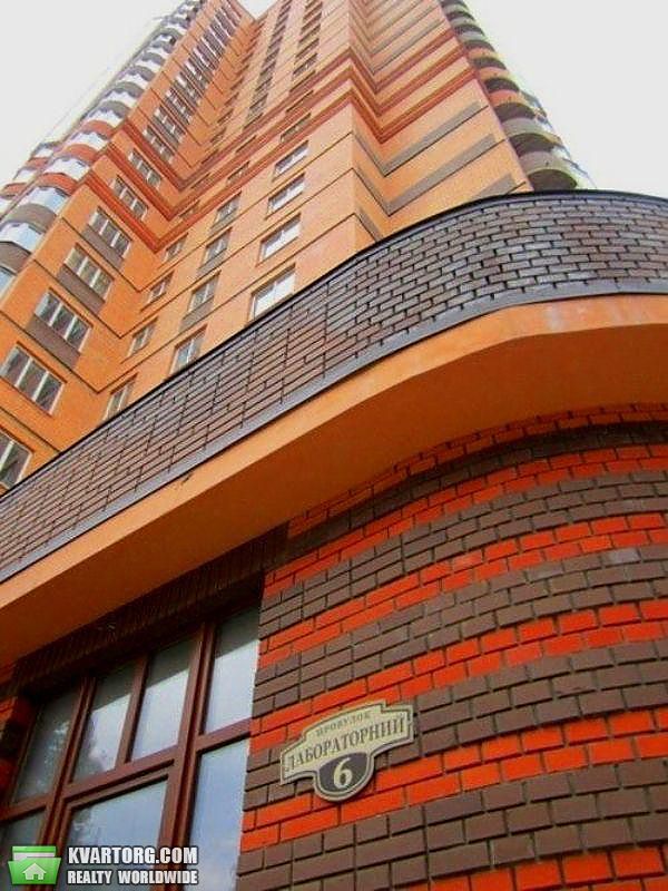 Rent out 3-room apartment. Киев,  Лабораторный пер — photo 10