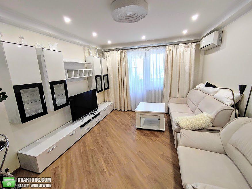 Sell 2-room apartment. Киев,  Автозаводская — photo 6
