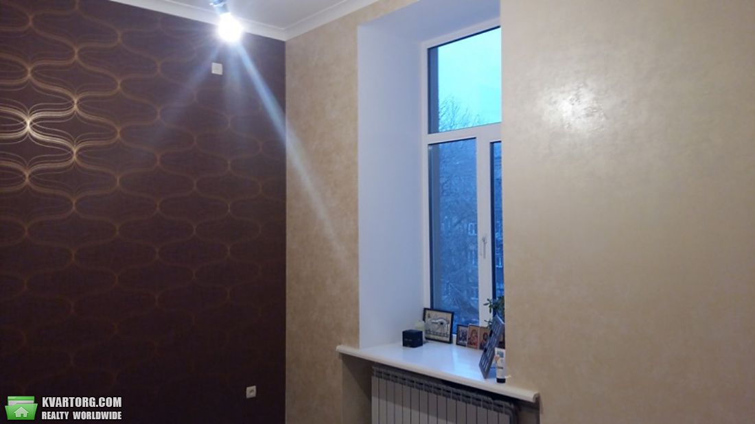 Sell 2-room apartment. Днепропетровск, карла маркса — photo 1