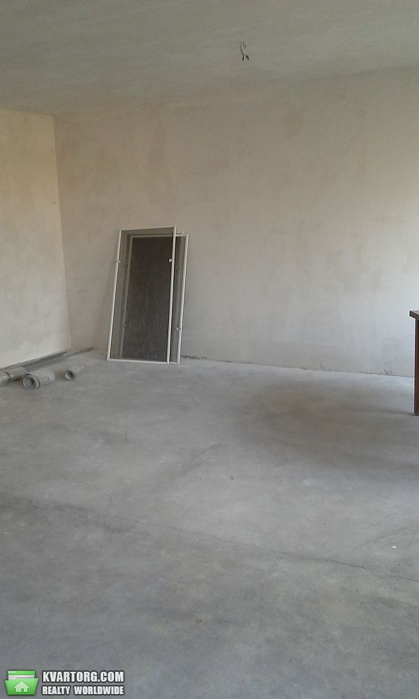 Sell 4-room apartment. Днепропетровск, Летняя — photo 1