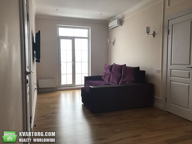 Rent out 2-room apartment. Киев, Дмитрия Луценко — photo 3