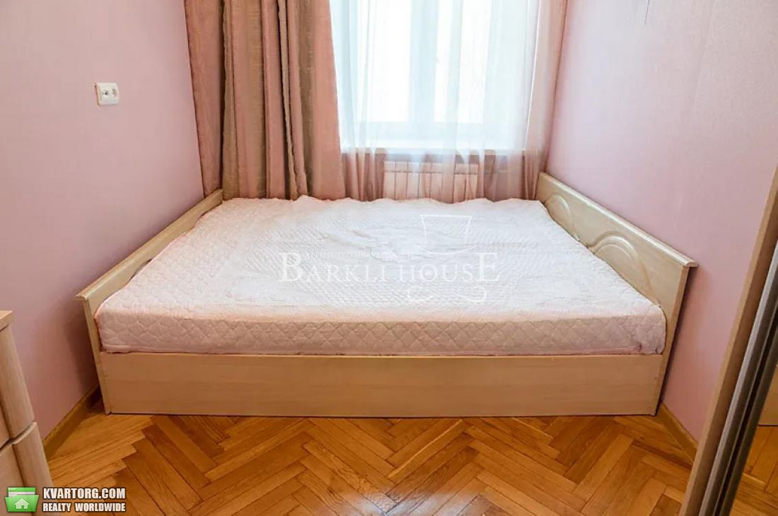 Rent out 2-room apartment. Киев,  Андреевская — photo 5
