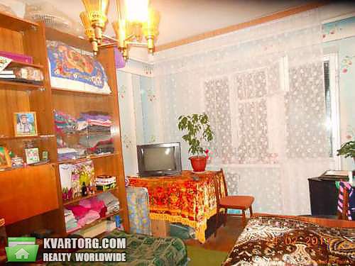 Sell 1-room apartment. Киев, Салютная — photo 1