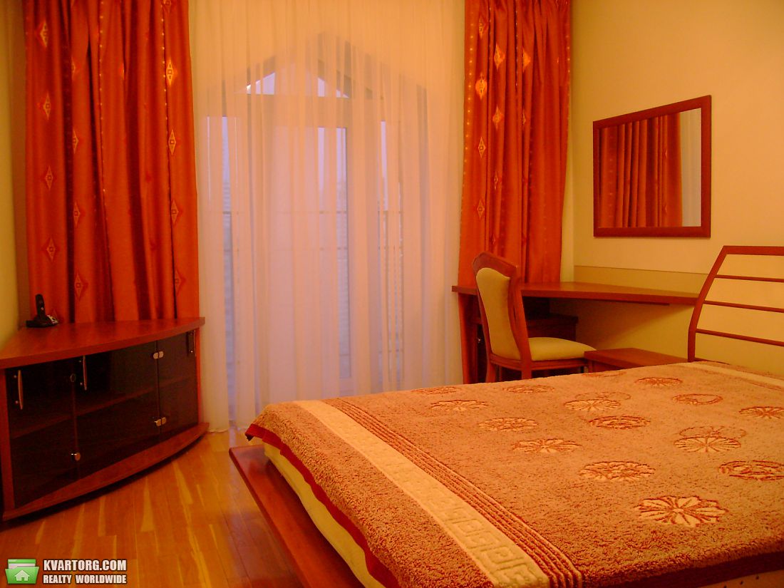 Rent out 3-room apartment. Киев,  Княжий Затон — photo 4
