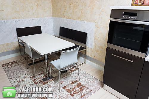 Rent out 2-room apartment. Киев,  Институтская — photo 7