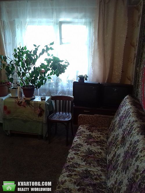 Sell 3-room apartment. Киев,  Серафимовича — photo 1