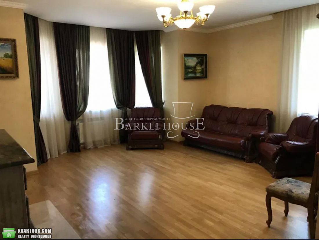 Rent out house. Киев,  Богатырская — photo 10