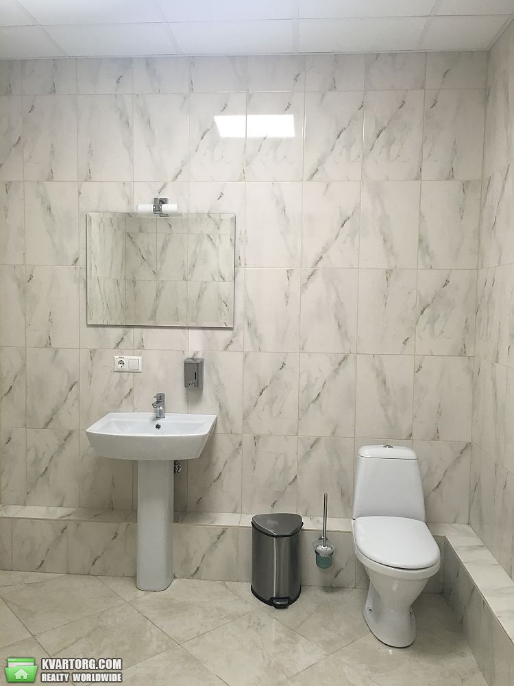 Rent out office. Киев, Кловский спуск — photo 4