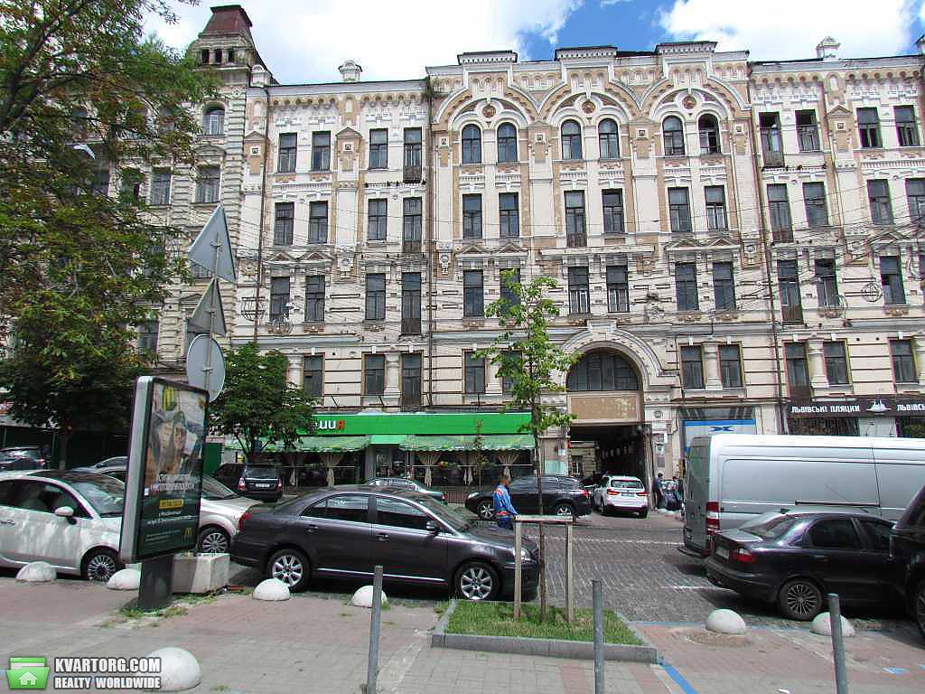 Sell 2-room apartment. Киев,  Богдана Хмельницкого — photo 1