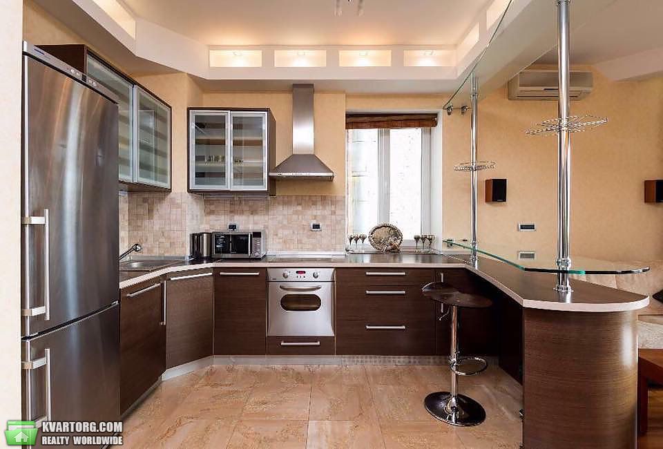 Rent out 2-room apartment. Киев,  Кропивницкого — photo 4