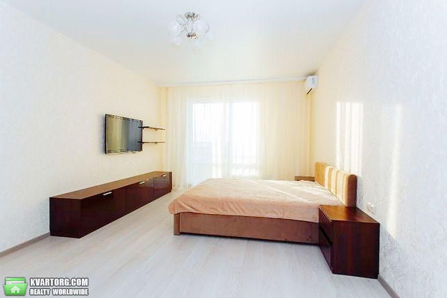 Rent out 2-room apartment. Киев,  Ломоносова — photo 6