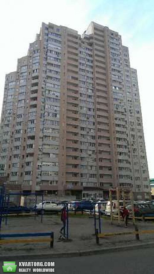 Sell 3-room apartment. Киев,  Бориспольская — photo 1
