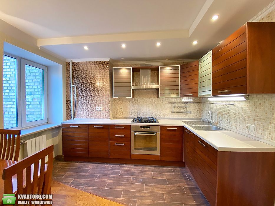 Sell 2-room apartment. Киев,  Тарасовская — photo 2